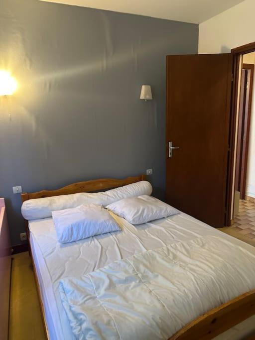 Vaste Villa Au Coeur De La Pinede Les Mathes Buitenkant foto