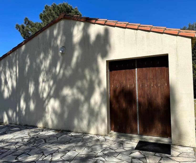 Vaste Villa Au Coeur De La Pinede Les Mathes Buitenkant foto